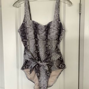 Luxurious Roxy Ladies one piece bathing suit.